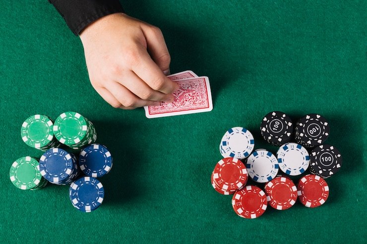 Aplikasi autentikator menampilkan kode